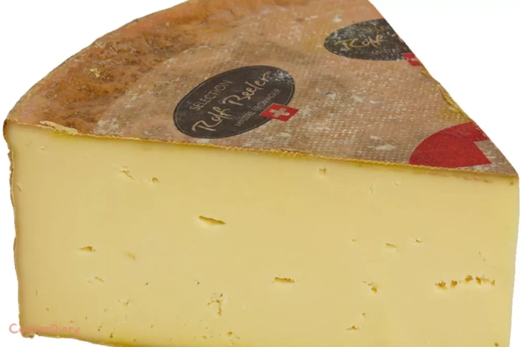 best cheese for fondue: Vacherin Fribourgeois
